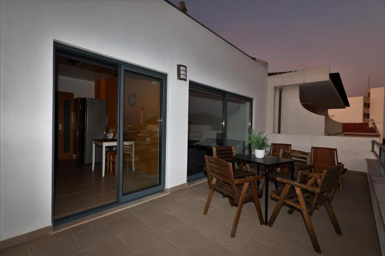 סינס Castle In Blue Apartments-Sea View מראה חיצוני תמונה